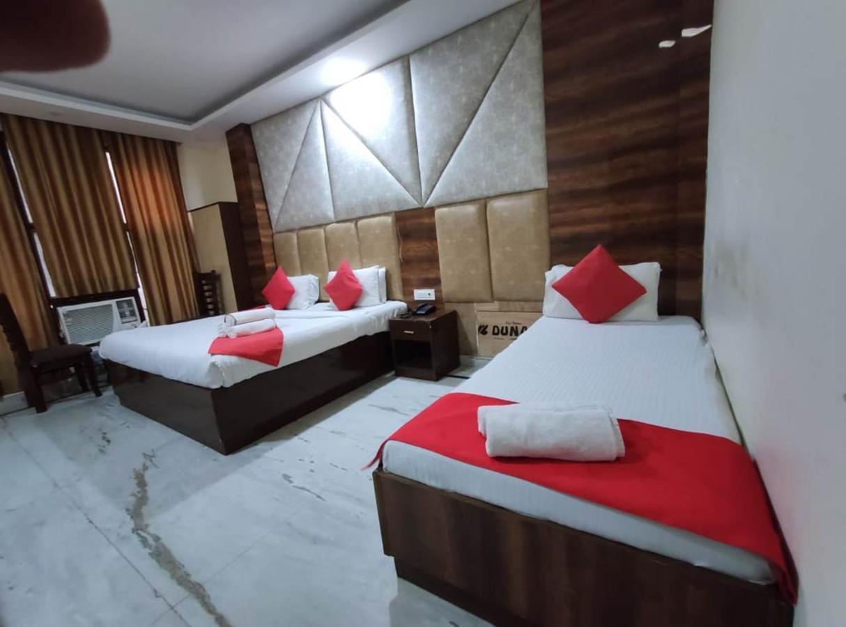 Hotel Aerotech Near Igi Airport Ню Делхи Екстериор снимка
