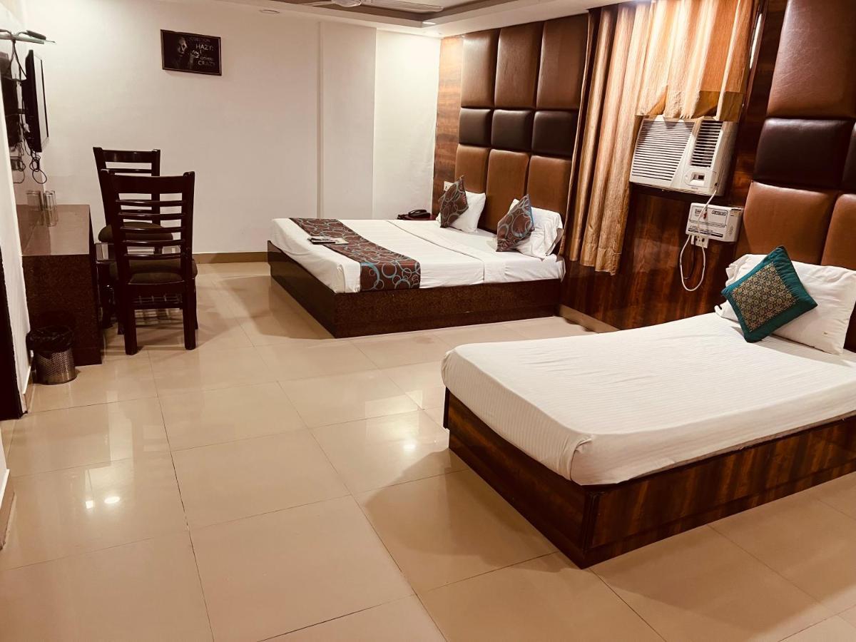Hotel Aerotech Near Igi Airport Ню Делхи Екстериор снимка